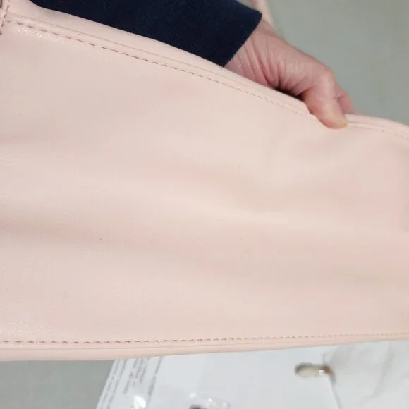 Juicy Couture Purse, New. - Picture 5 of 7